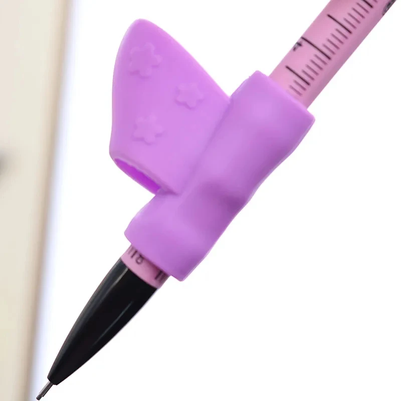 Pencils Handle Right Hand Helps Children Learn Holding Pen Writing Posture Correction Magic Fits Pencil Soft Color Random