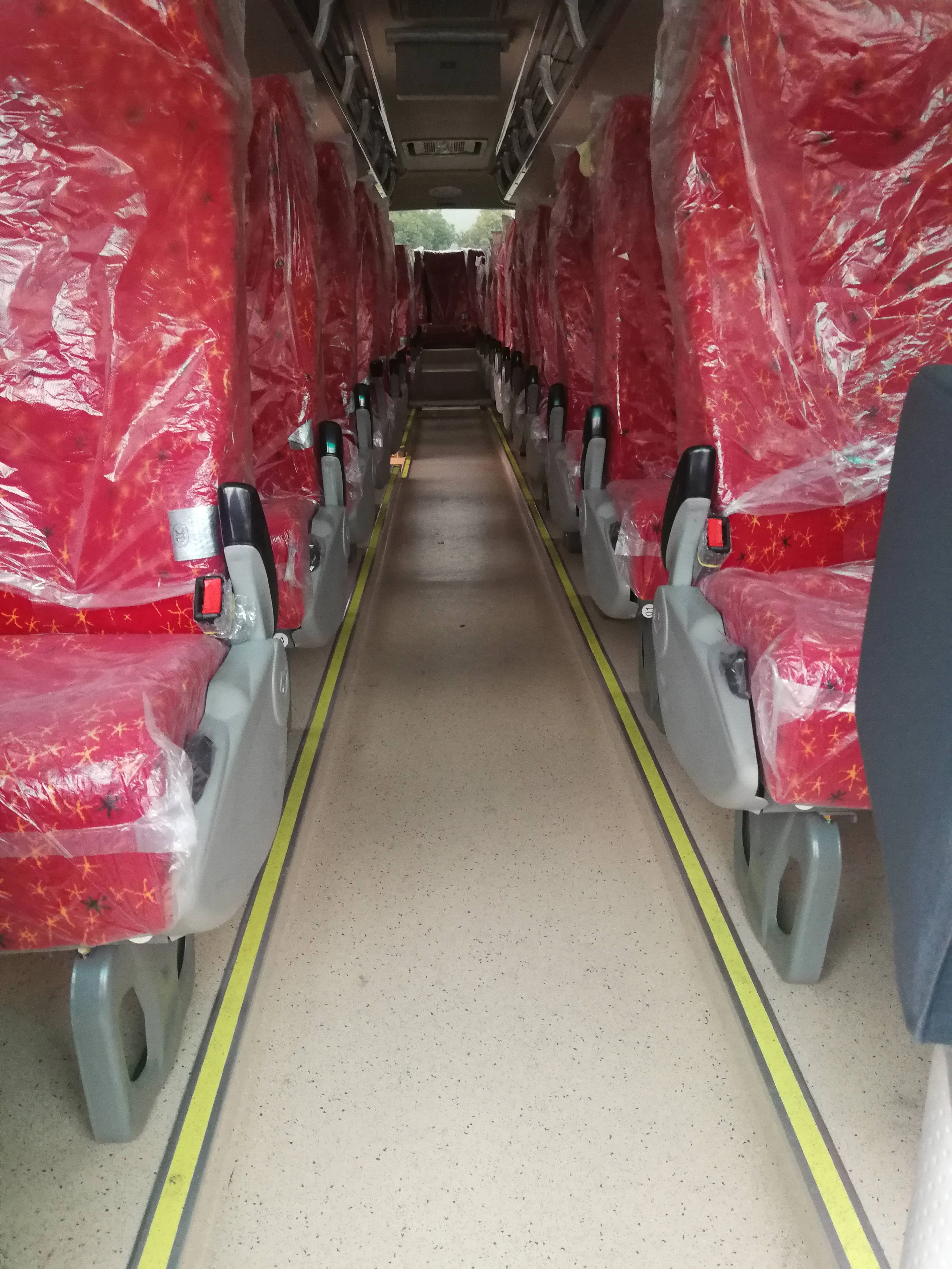 Легкие пластиковые напольные покрытия транспортировка противоскользящие виниловые полы в рулонах