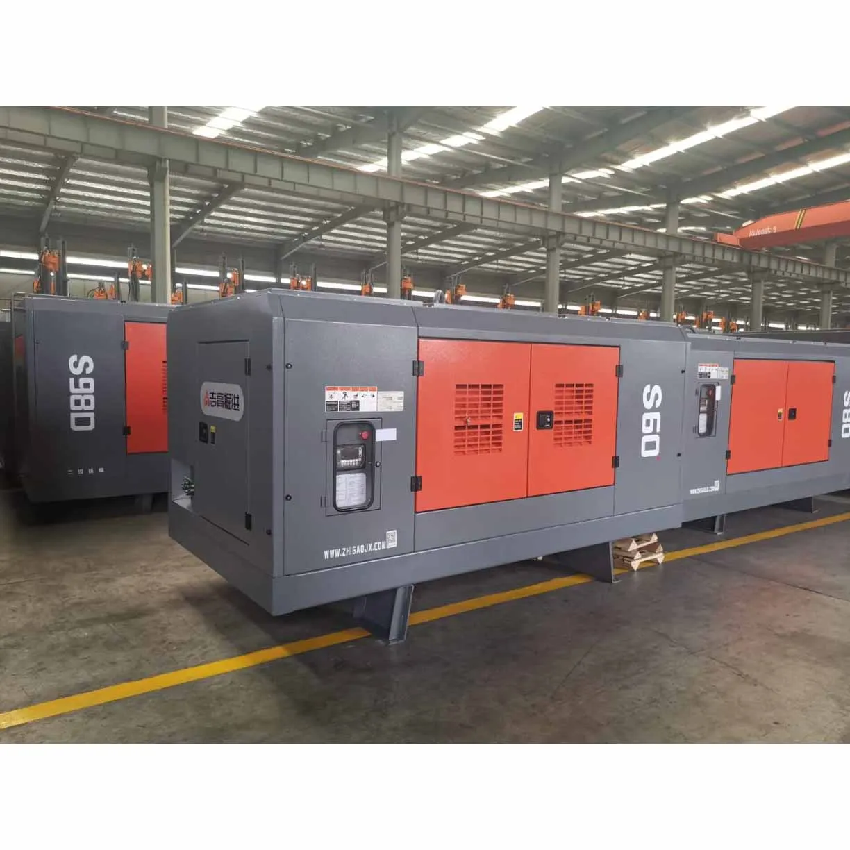 ZEGA S95CD 295KW diesel engine screw air compressor for water well drilling rig