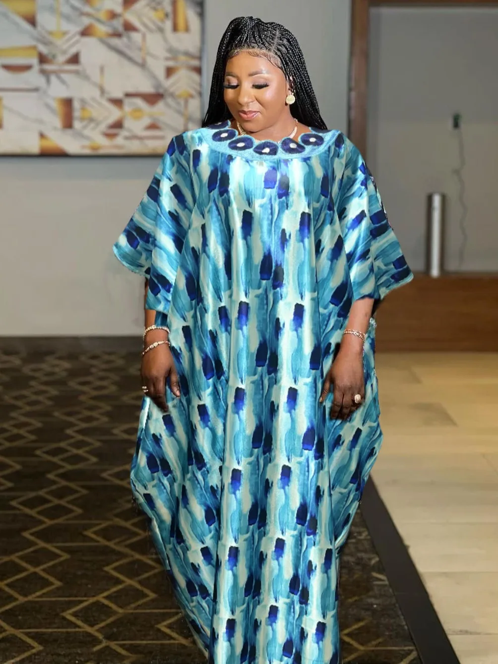 Новое поступление 2024 халат свободного кроя с вышитым принтом и повязкой на голову в африканском стиле коротким рукавом