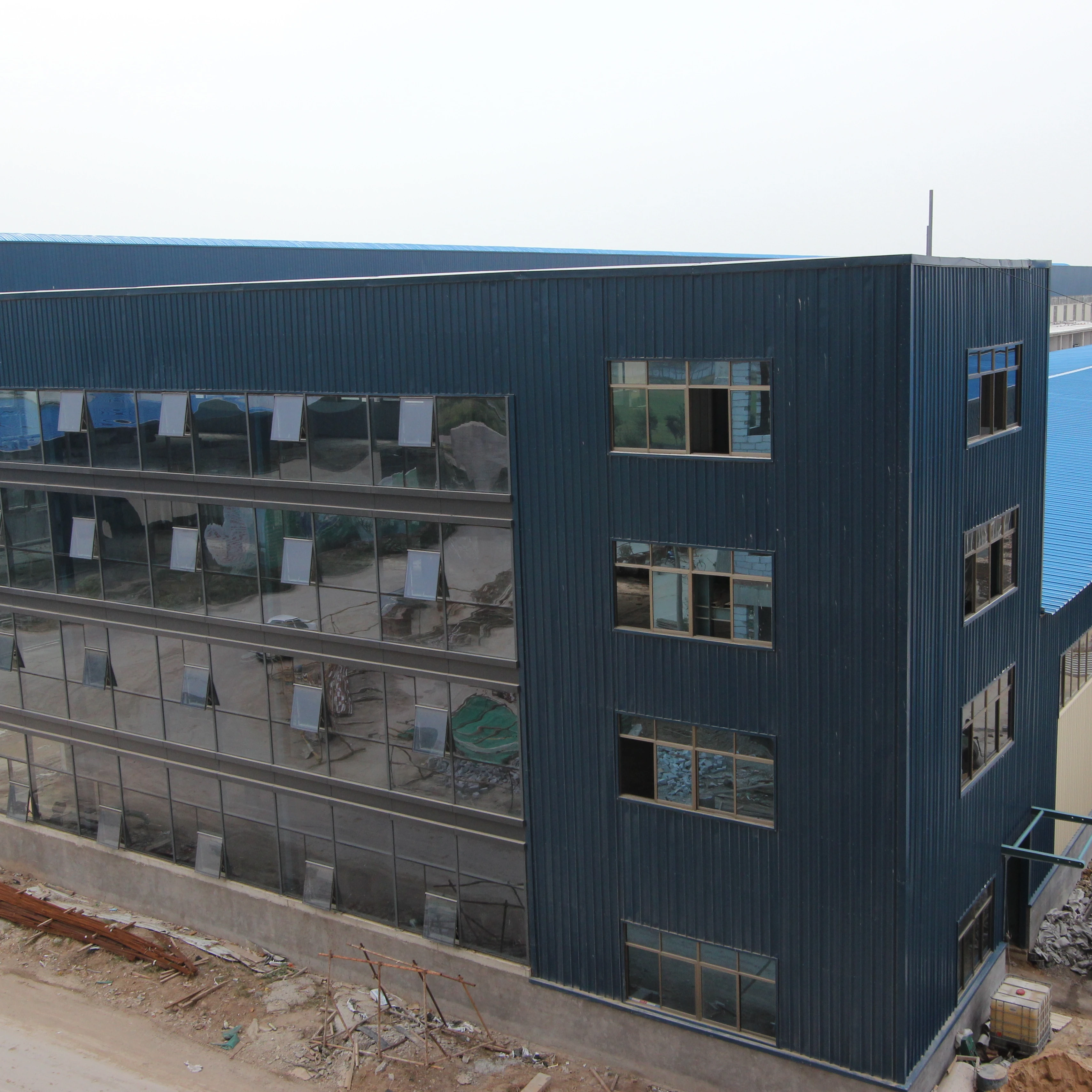 Современный дизайн, высокий подъем, жилое здание, стальное здание