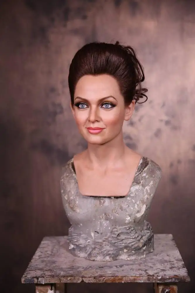 Custom Make  Celebrity Aishwaya Rai Life Size Wax Figure For Sale