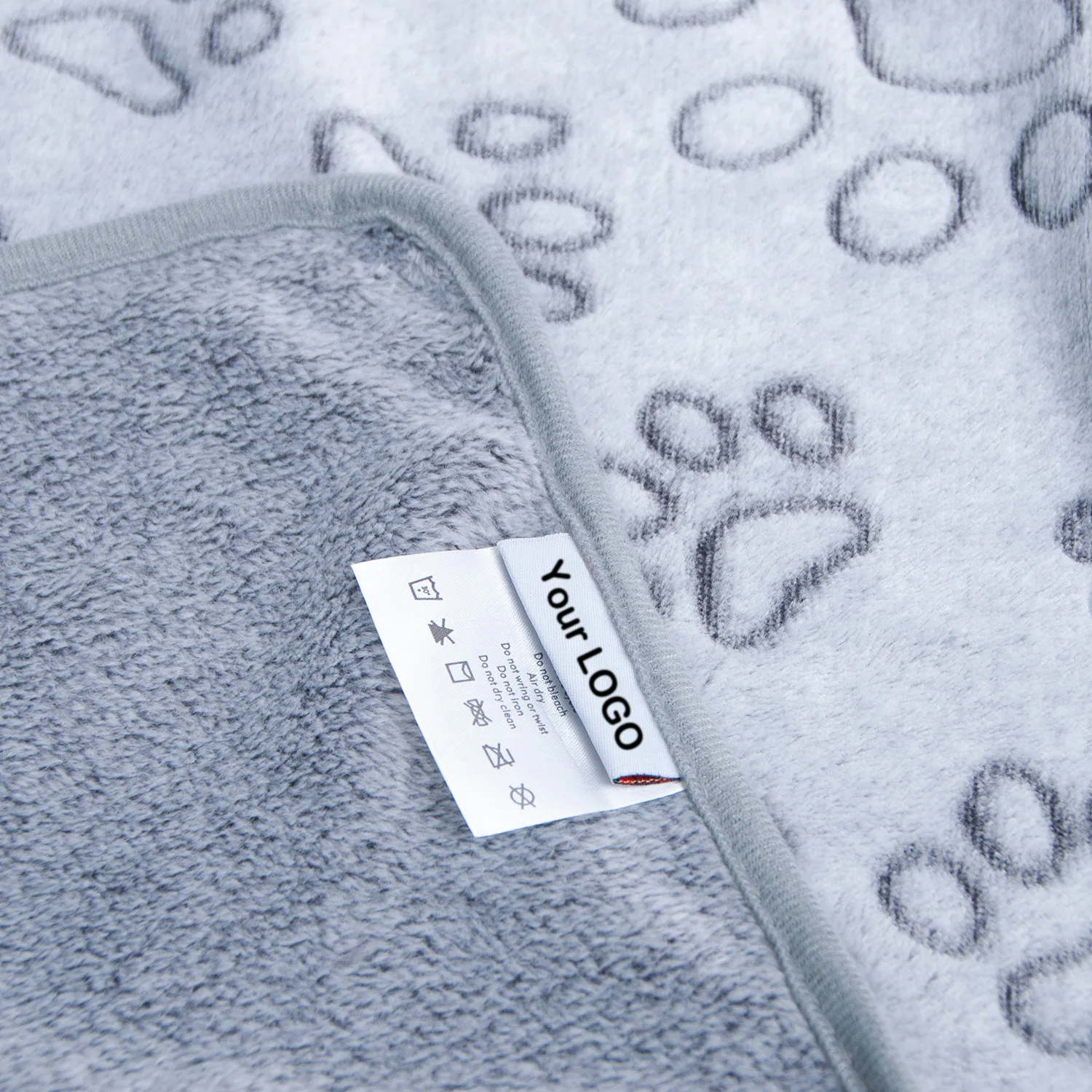 Soft Cute Warm Fluffy Fleece Flannel Dog Puppy Pet Pad Mat Throw Cover Blanket