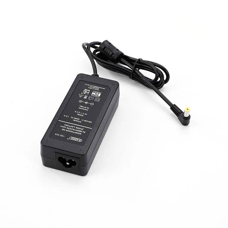 High quality ac dc charger 19v 3.42a 65w 5.5*2.5mm laptop power adapter for Toshiba