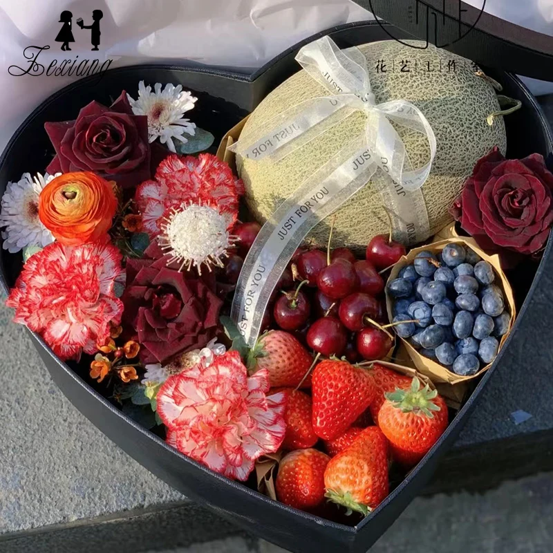 Hot Sale Clear Heart Shaped Flower Box for Fruit Arrangements Luxury Florist Delivery Gift Jewelry