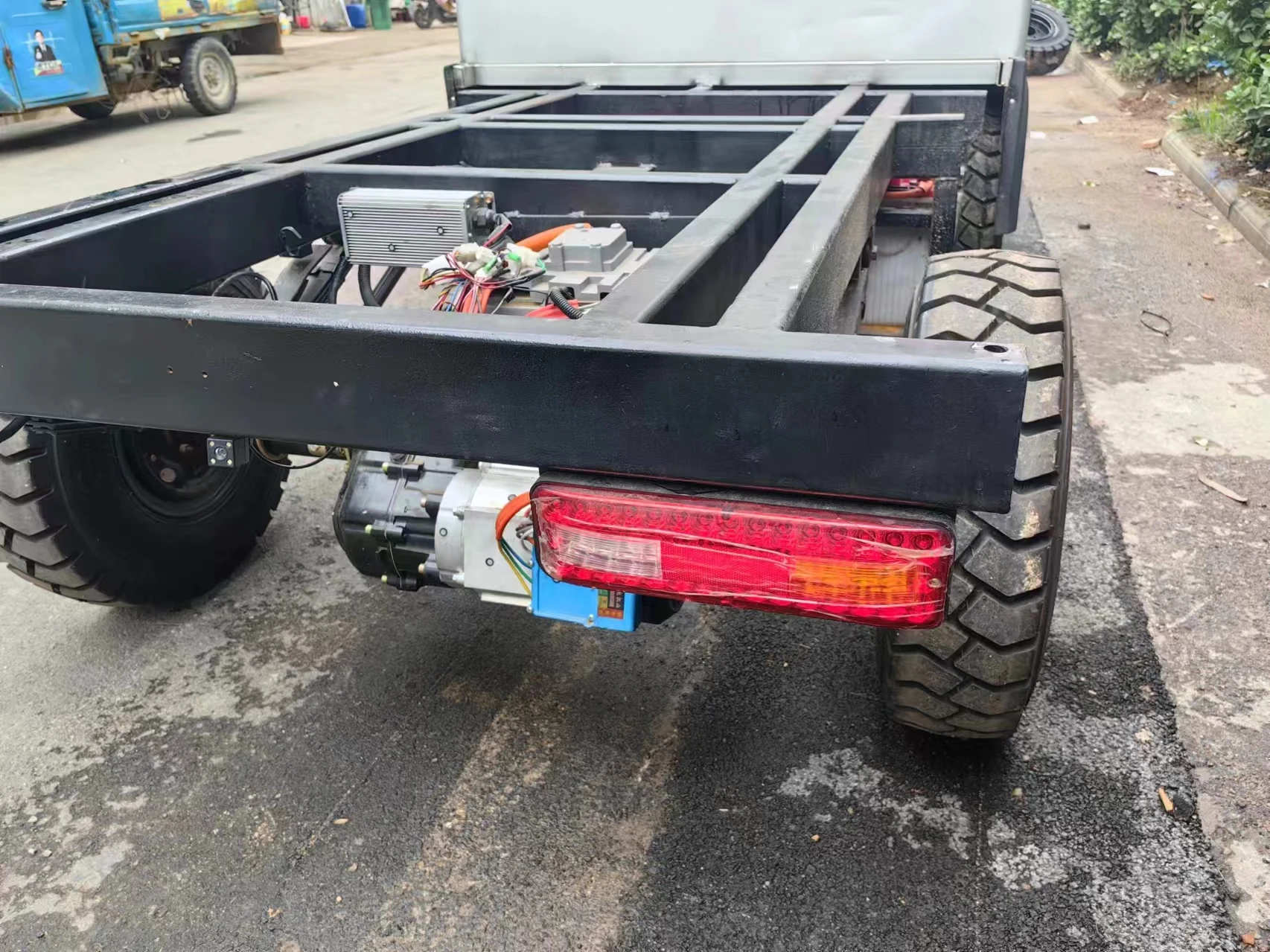 High quality electric vehicle accessories and parts Electric bottom car parts Electric vehicle parts