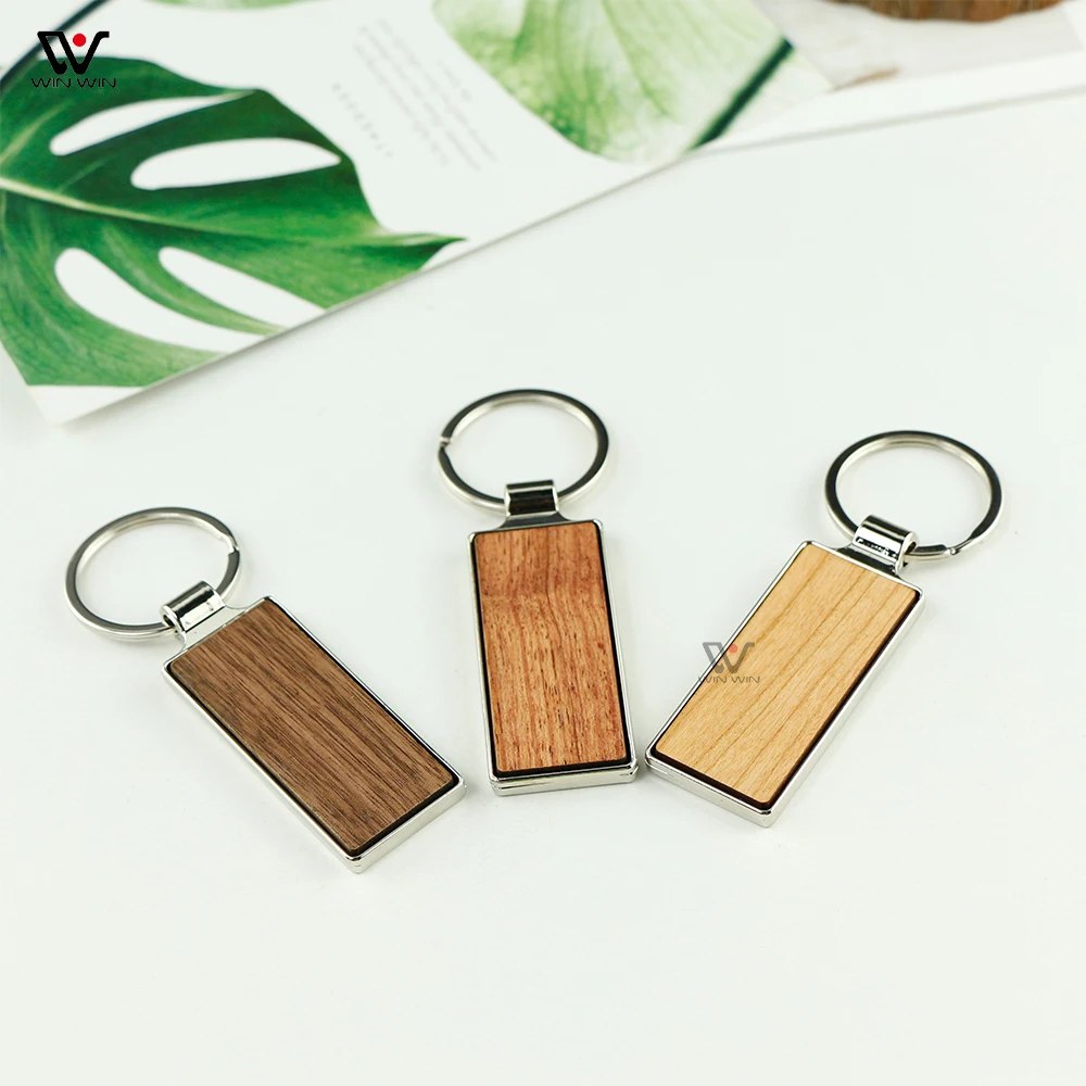 2022 Hot Selling Wooden Key Chains Metal Keyring Bamboo Cherry Wood Keychain