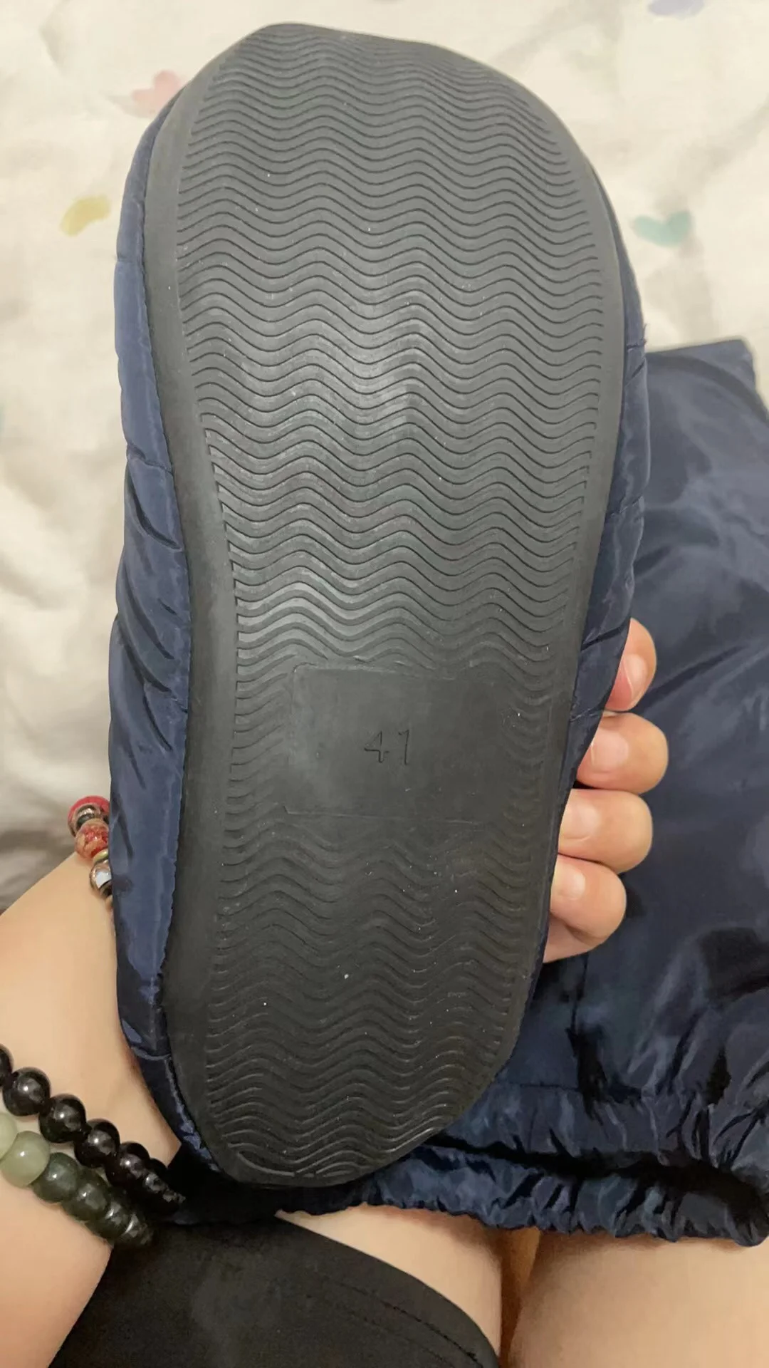 Custom wholesale Winter Battery Powered Rechargeable Indoor Bedroom Warm Carbon Fiber Heating Cozy Cotton Slippers home&outside