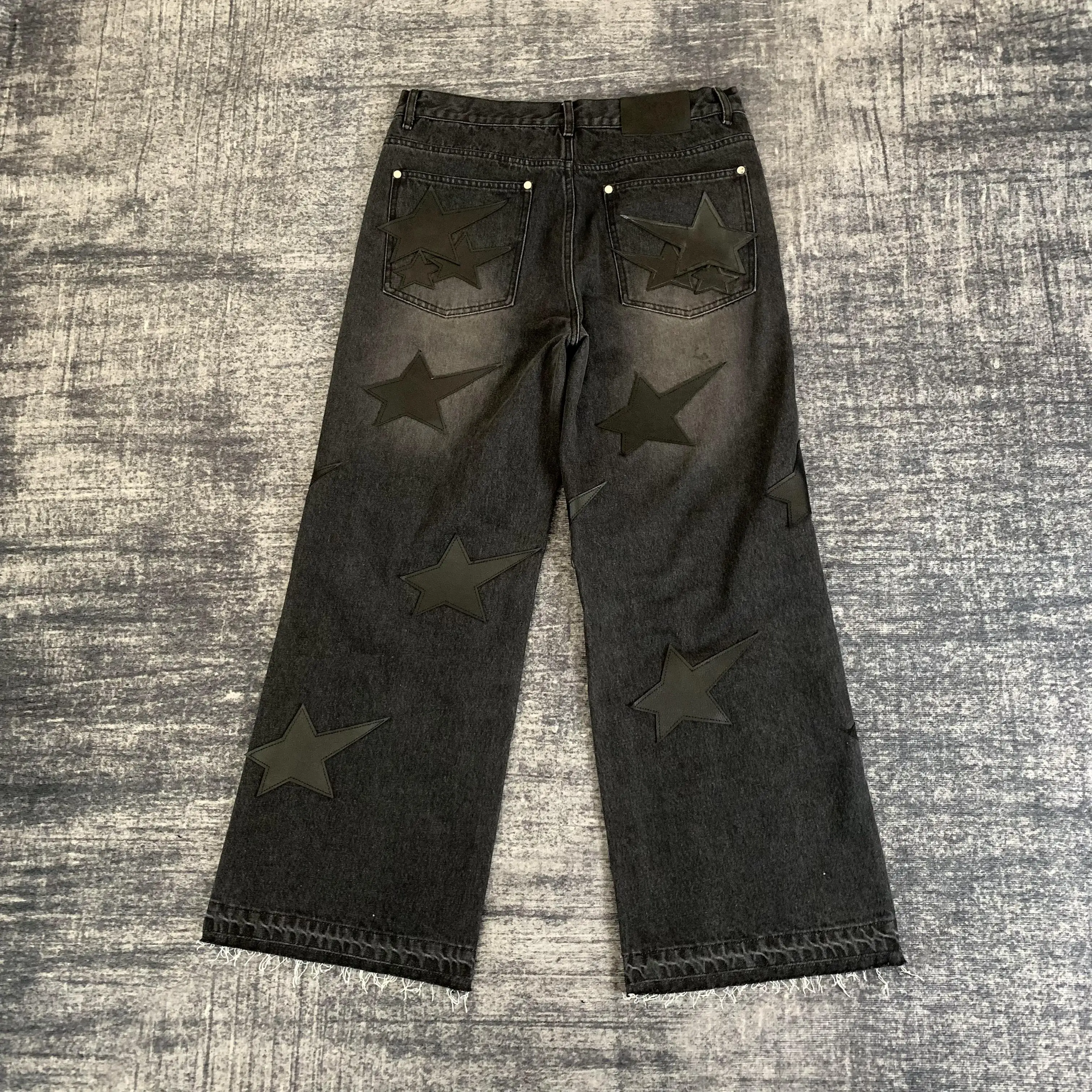 DENIMGUYS Custom Star Five-Pointed Leather Patched Men Street Vintage Straight Casual Jeans pour hommes