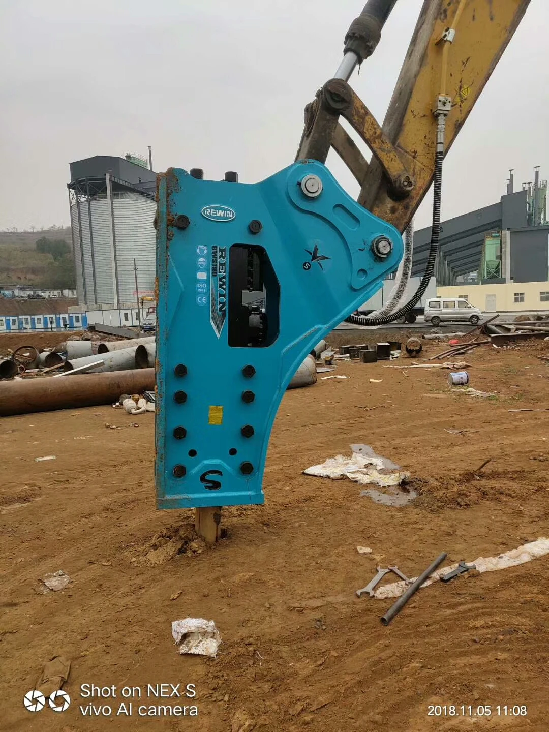High Cost Effective Used Hydraulic Breaker Hammer With Chisel Diameter Of 195mm