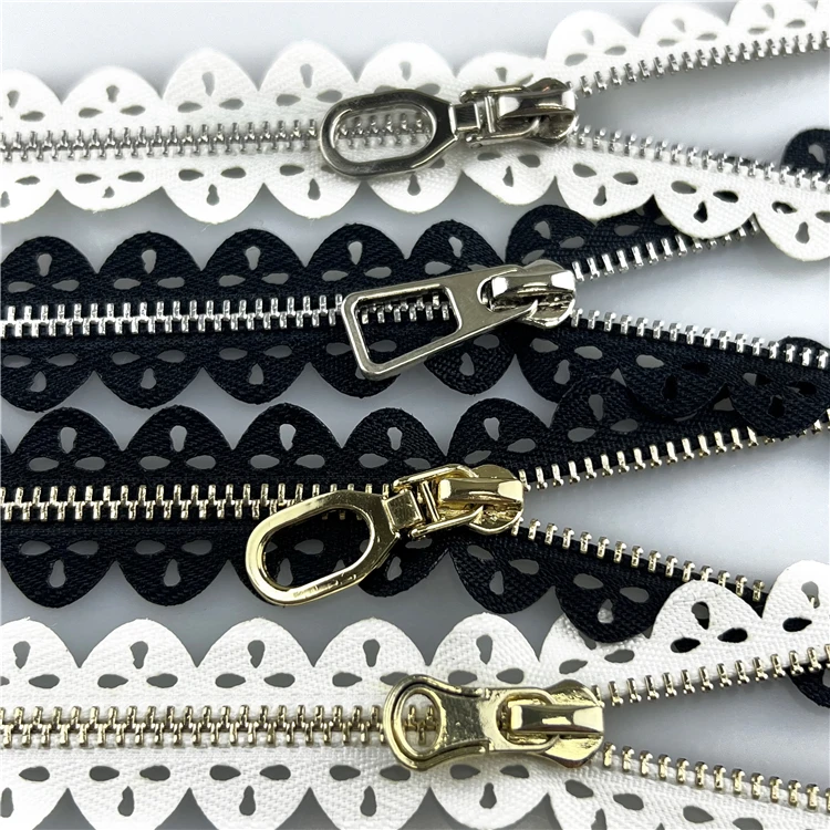 Cheap China Made Custom No.3 Metal Zipper Puller Hot Lace Fabric With Closed Tail Metal Zipper
