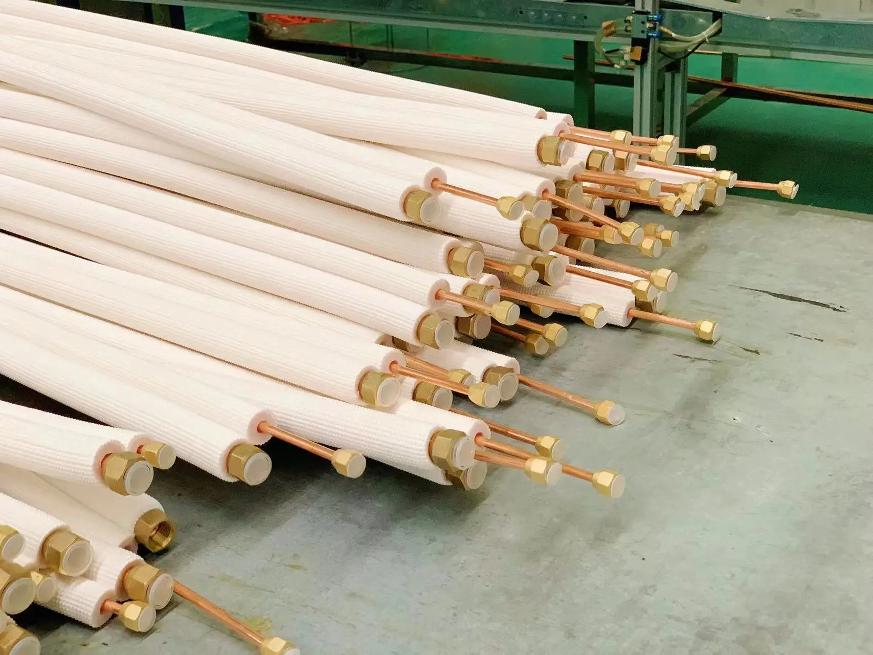 Customization Hot Sale Hvac Air Conditioner White Pe Insulation Connected Copper Pipe Tube Line Set