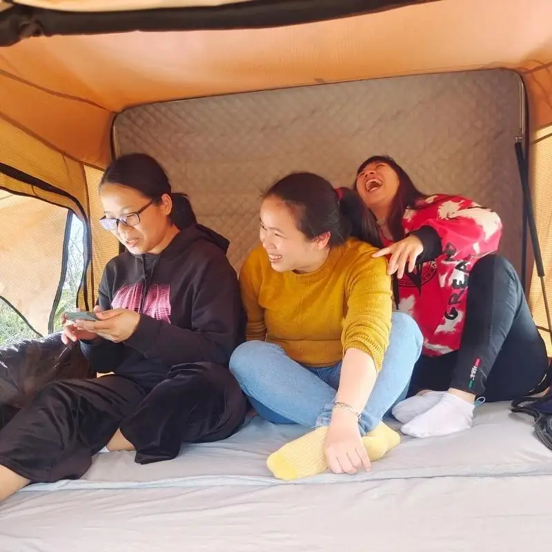 King bed roof top tent hard shell for 4 people outdoor camping roof top tents