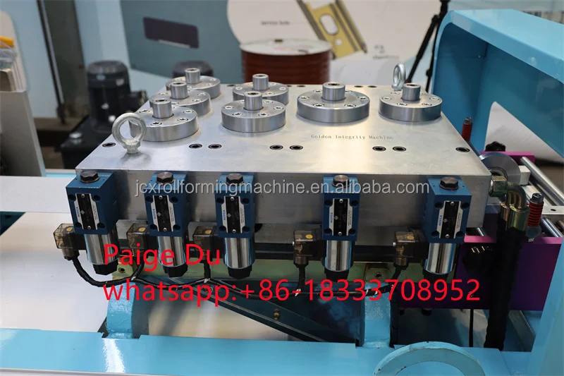 LGS C89 and C140 two in one interchangeable  0.75-1.2mm steel framing machine villa prefab house building machine