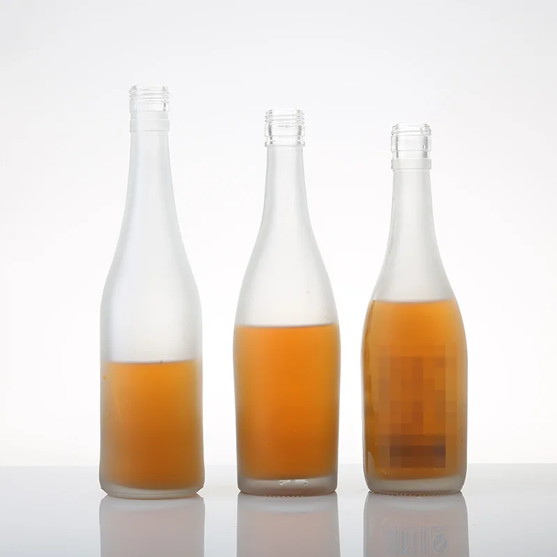 Wholesale Custom Cheap Price 500ml 700ml 750ml Bottle Empty Frosted Vodka Flint Glass Liquor Bottle With Cork Stopper