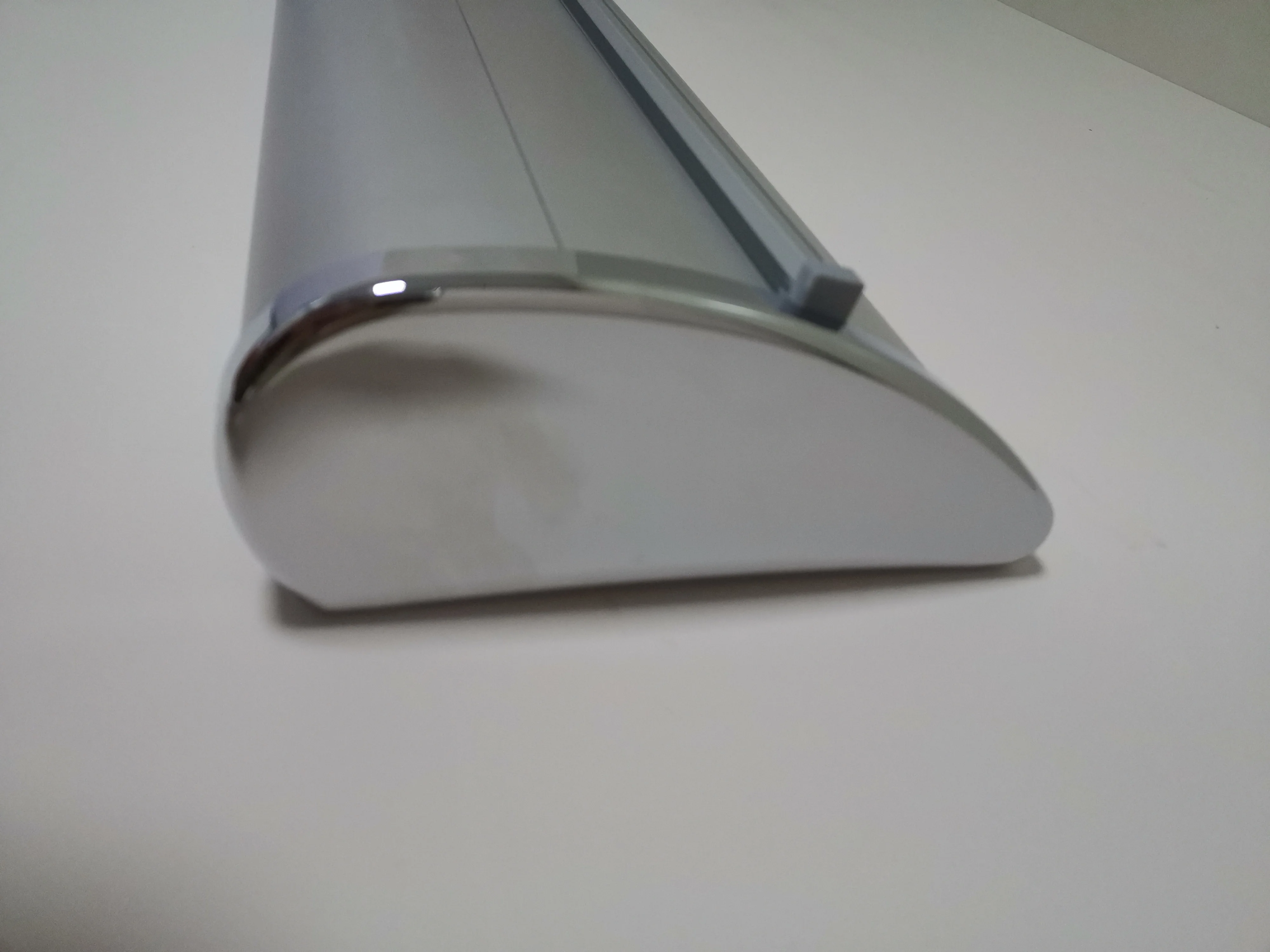 Luxury Wide  Base Roll Up Banner Printing Retractable Flex Banner Clip Top