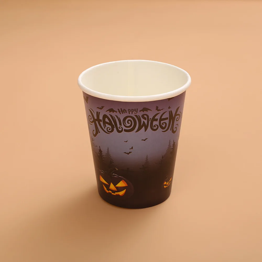 Decorative Disposable Tableware Plates Sets Dinnerware Water Bottles For Halloween Party Cake Celebrations