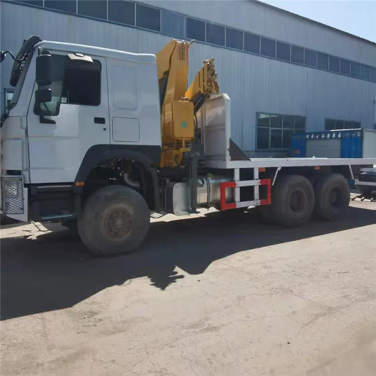 Used Howo Hydraulic Folding Boom Crane Mounted Dump Truck 12 wheel Dump Truck With Crane