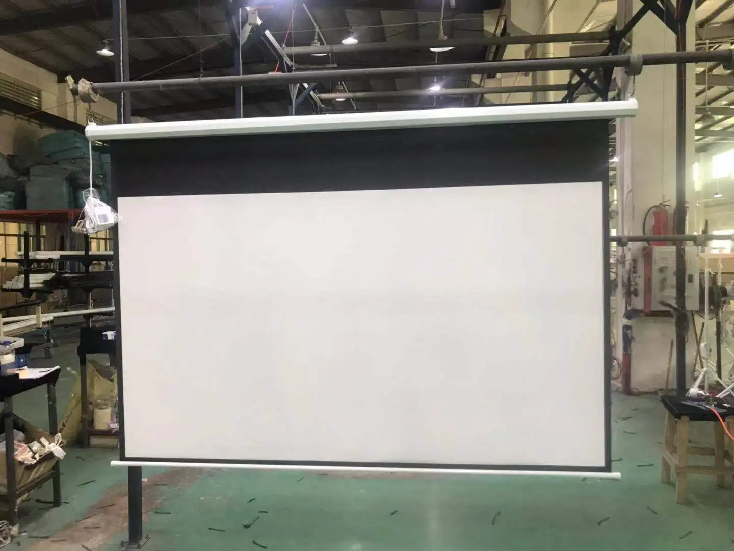 Большой настенный потолочный моторизованный проектор с экраном 250 дюйма 4:3, электрический проекционный экран индивидуального размера