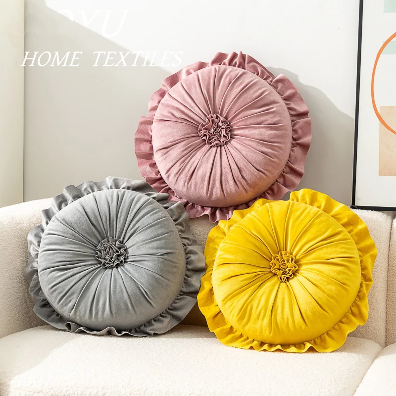 Подушка плюшевая с флисовой подкладкой