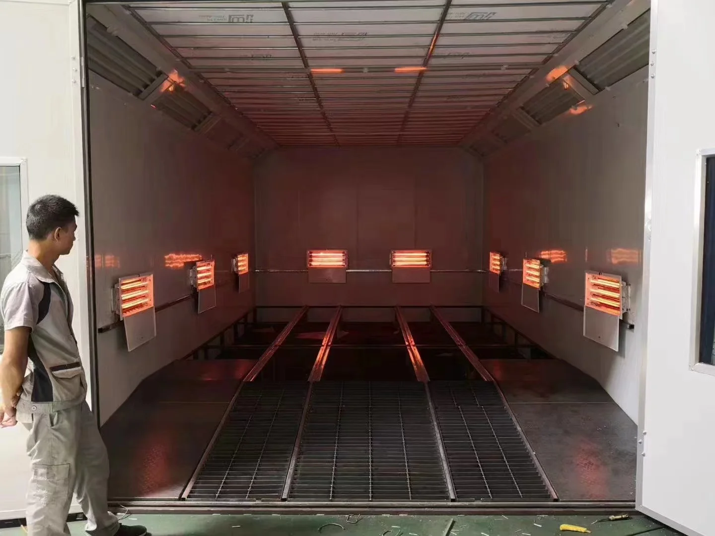 Hot selling factory Full set electric heating spray room car painting booth electronic spray booth