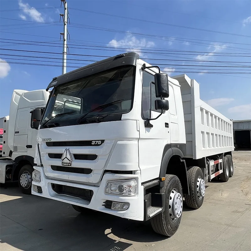 Поставка через границу двухжелезнодорожный самосвал 8x4 перед четырьмя задними восьмью самосвалами Тандемная Ось самосвала