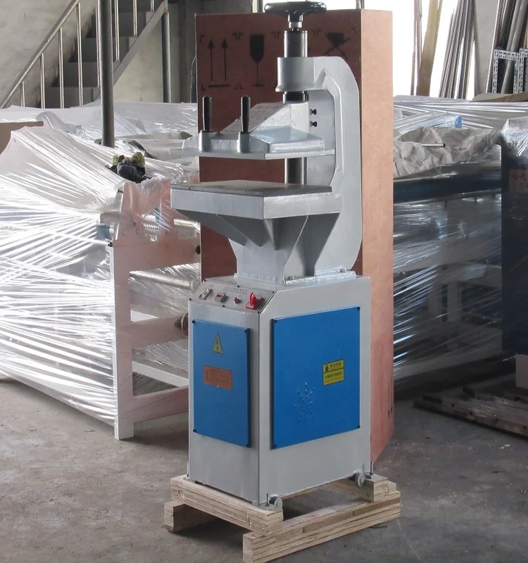 Foam Bra Cup Cutting Machine