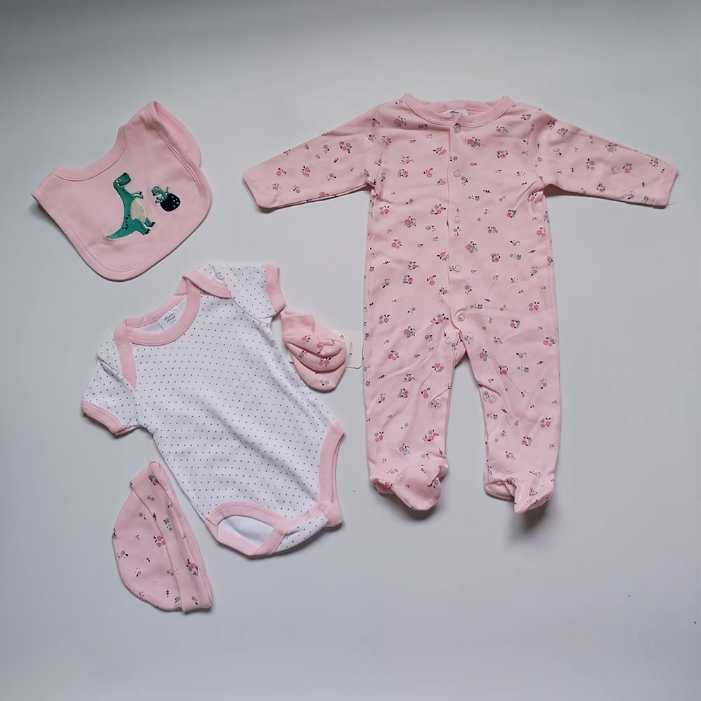 Custom Embroidery Baby Clothing 5PCS Boy Tops Hat Pants Bib Sock Clothes Hangers Baby Boys And Girls Clothes