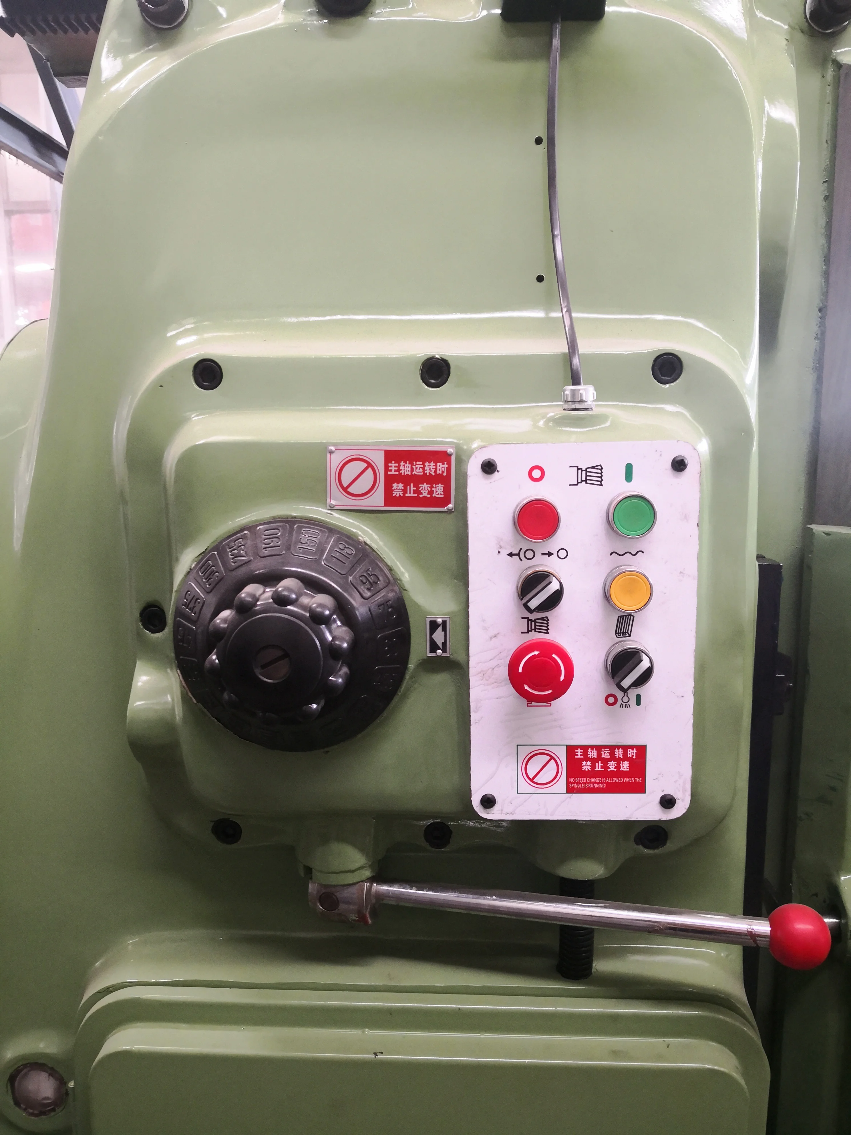 universal knee type milling machine factory price X6132