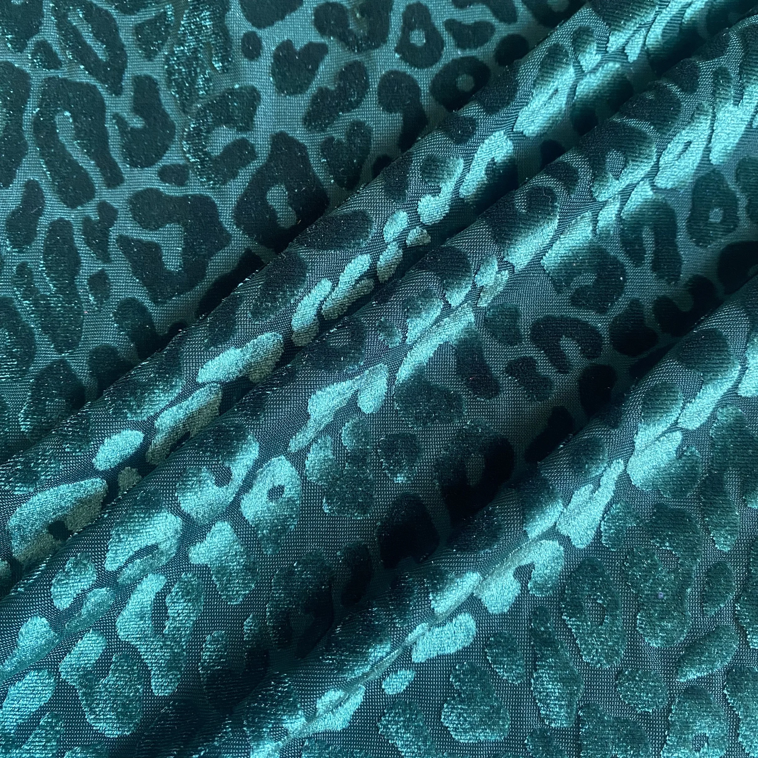 High quality manufacturer elastic poly spandex silk burn out design korean velvet fabric roll for women dress garments clothing