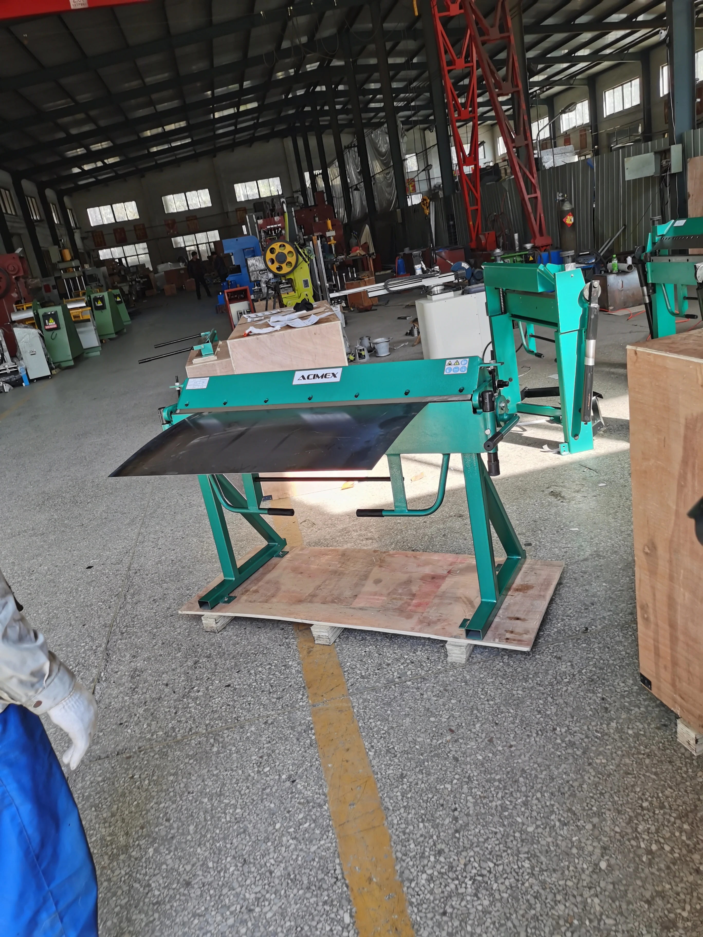 PBB2.5x1220 hand manual foot operation electric powered metal sheet  folder  bender machine pan and box brake