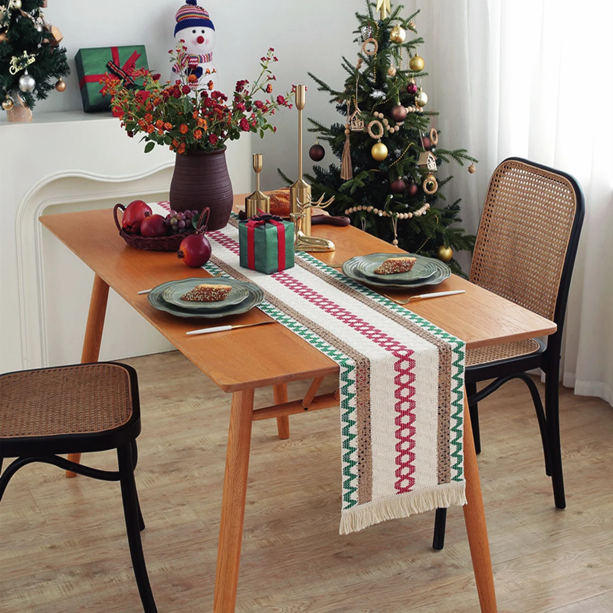 Modern Minimalist Table Flag Tassel Woven Retro Dining Table Tablecloth Decoration