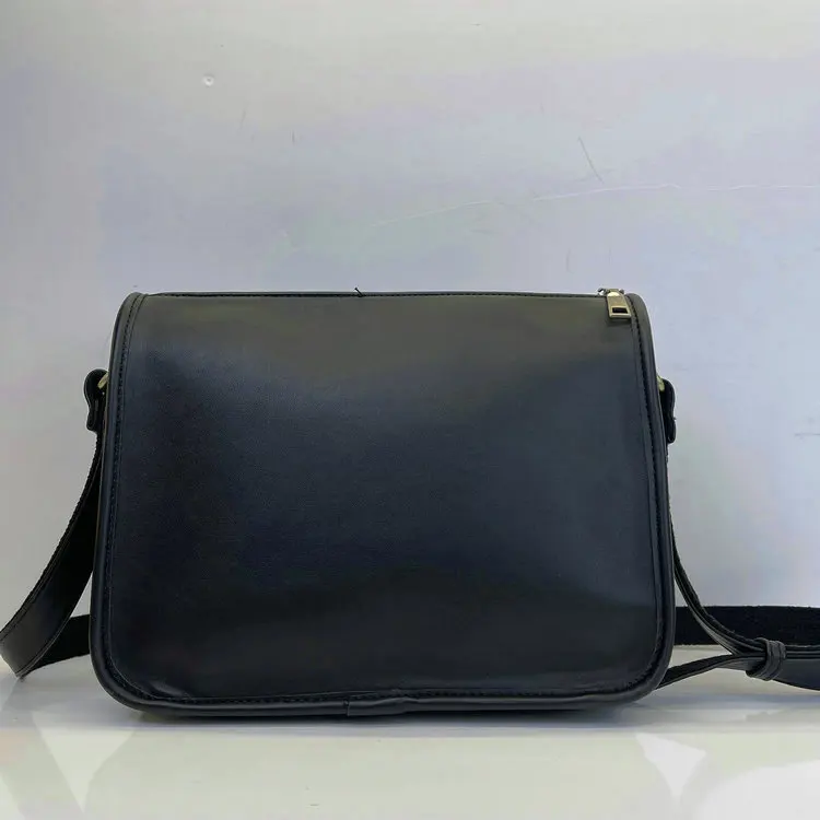 Custom Ecoleather Black Elegant Pu Leather Side Chest Sling Crossbody Luggage Travel Shoulder Messenger Bag for Men Women Ladies