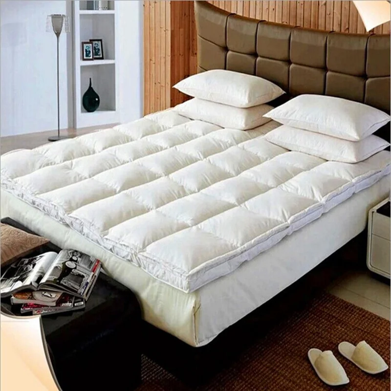 Ready to ship full king queen size  white goose down mattress topper for home  hotel using