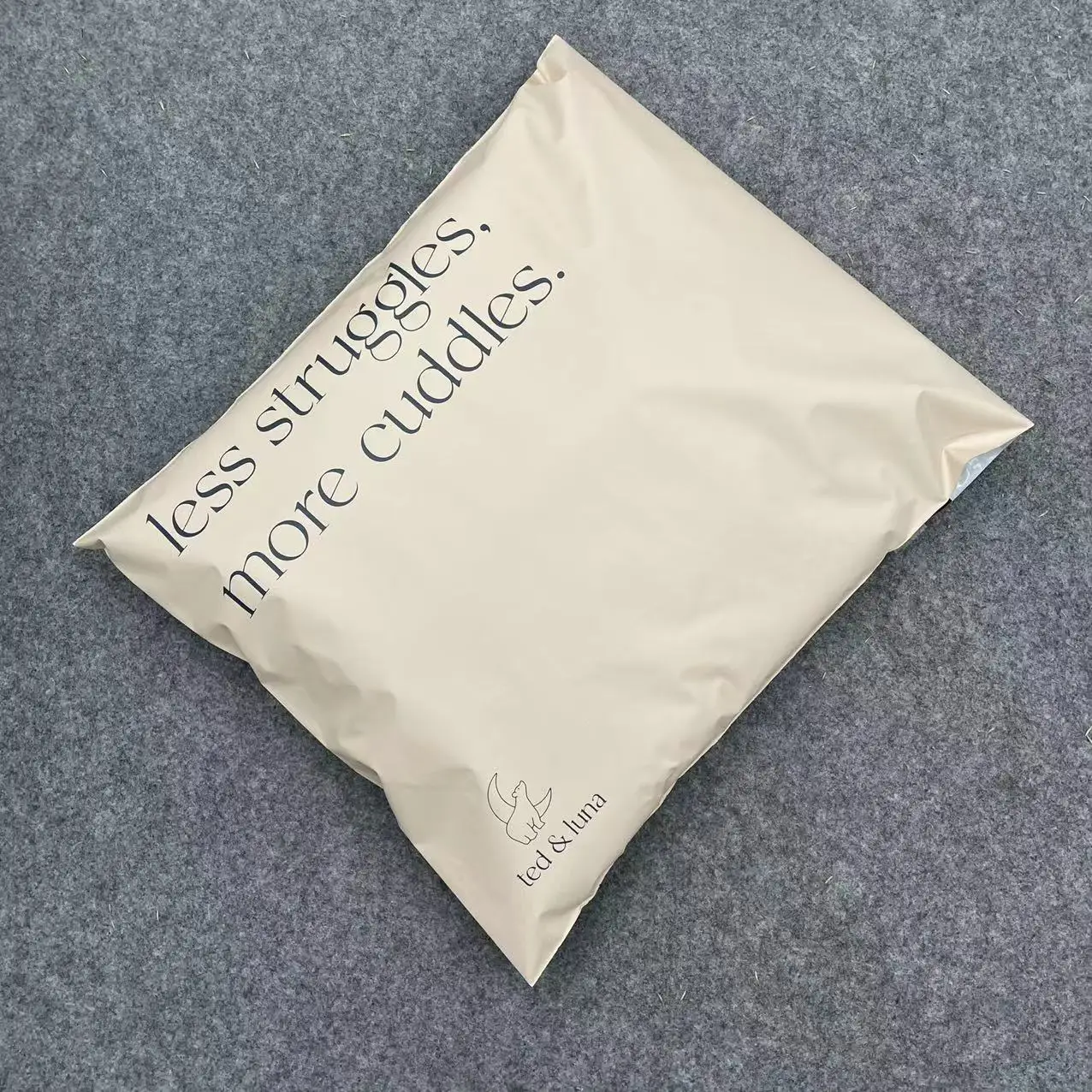 Custom Printed Logo Color Plastic Polymailer Courier Shipping Bags Flyer Bag Clothing Poly Mailers Shipping envelop Mailing Bags