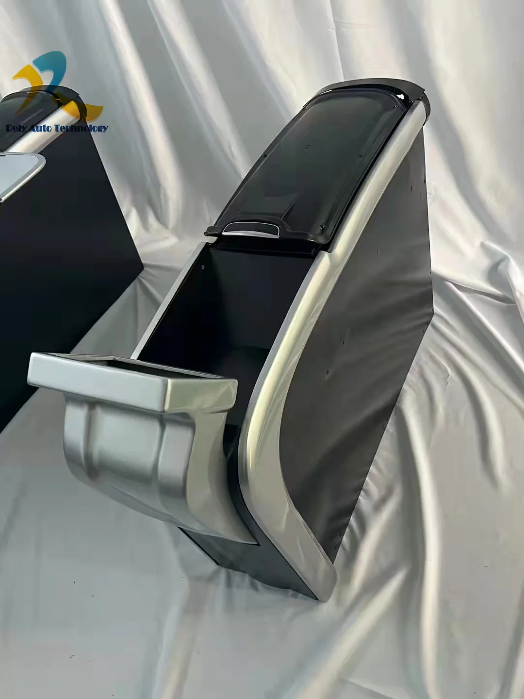 Автозапчасти 2022 ручной скрытый складной стол Maybach Butterfly для фургона w447/vito/v-class/v-klase/metris