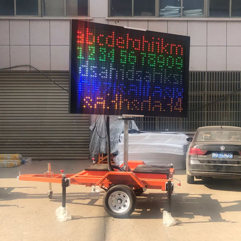 5 Color Traffic Signal Sign Screens Trailer Mounted Variable Message Display Control Traction Moving Vms