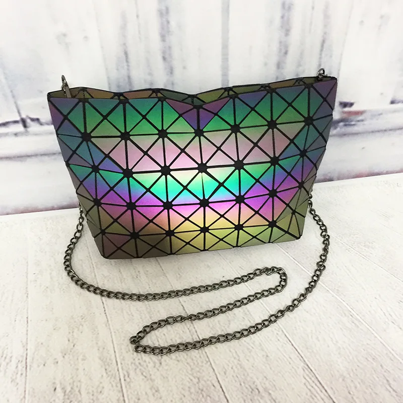 high light brand Japan luminous fashion women shoulder bags geometry female large capacity chameleon reflective ladies handbags