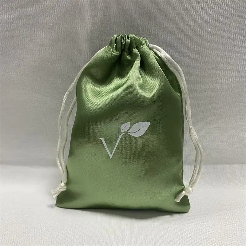 Индивидуальная атласная сумка-мешок на шнурке для ювелирных изделий с трафаретной печатью логотипа