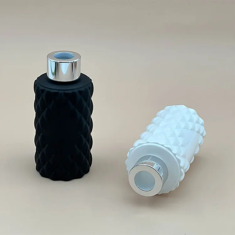 Luxury empty 100 ml brown bottle high quality black white pattern aroma glass reed diffuser bottle