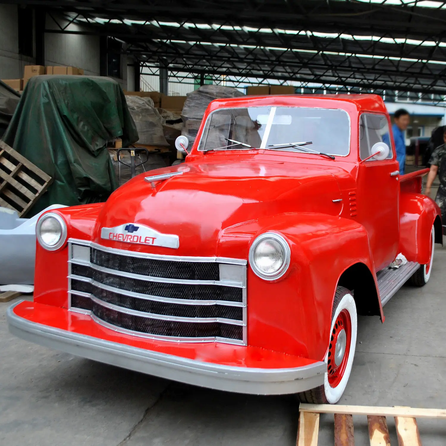 High Sale Custom Vintage Iron Large Car Model Exhibition American Pickup Truck Shopping Mall and Restaurant