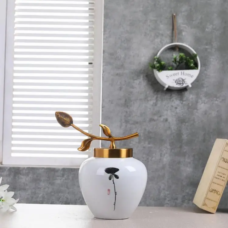 Set of 3pcs Fashionable White Color Glazed Ceramic Vase with Lid