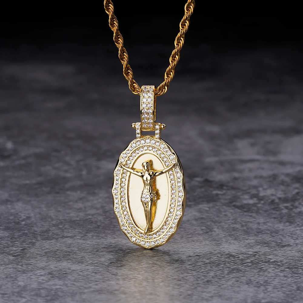 2024 High Quality Hip Hop Jewelry Pure Silver Iced Out Bling Clear Zircon 14 K Gold Plated Jesus Oval Medallion Pendant