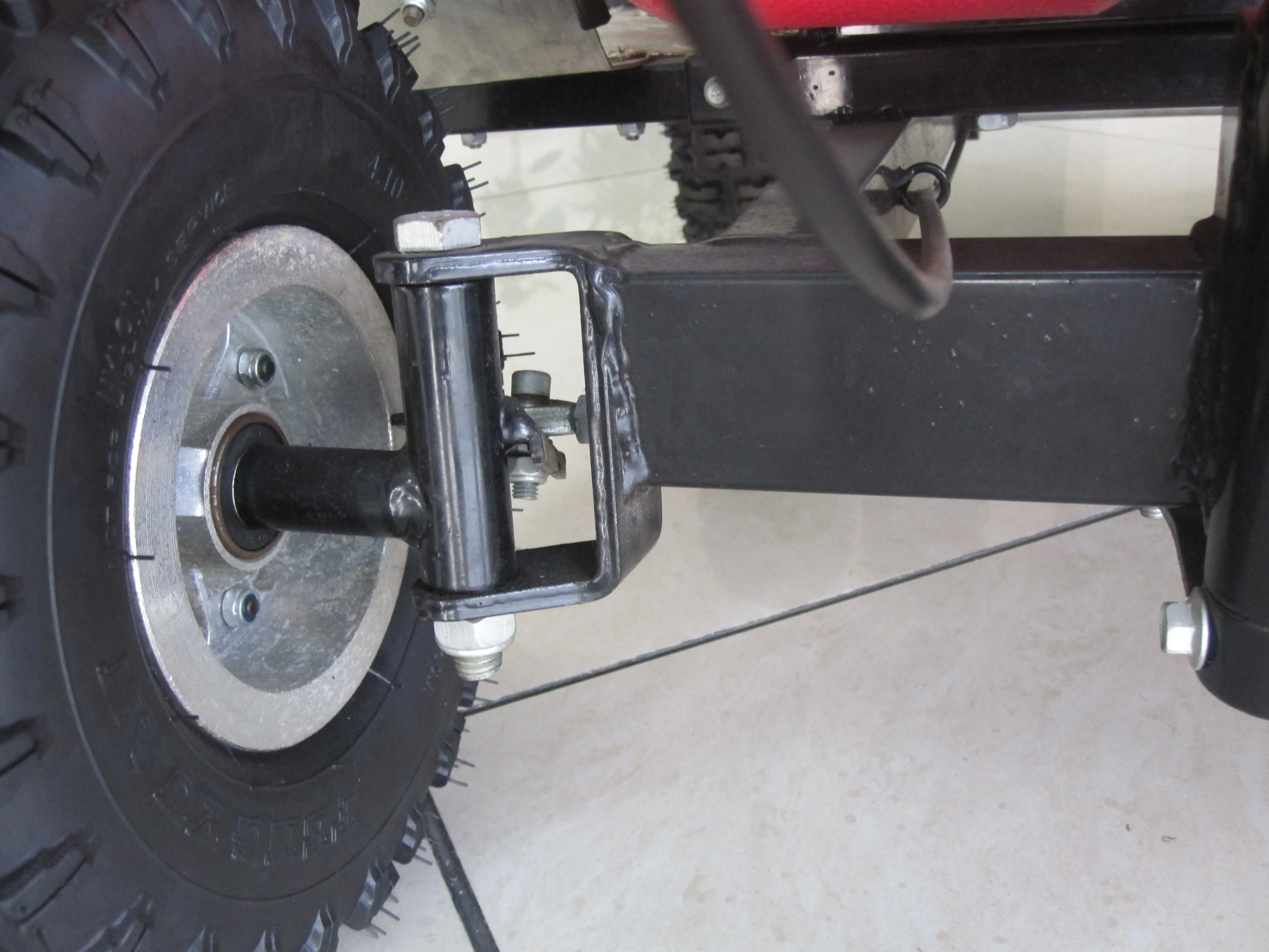 High Efficient Food Keeper Outdoor Camping Using Disk Brake Electric Motorized Cooler Scooter