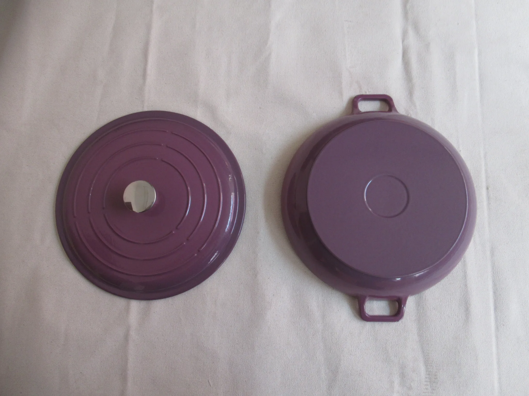 5 Quart Enameled Shallow Type Cast Iron Braiser Pan With Lid Cast Iron Casserole Dish with Lid