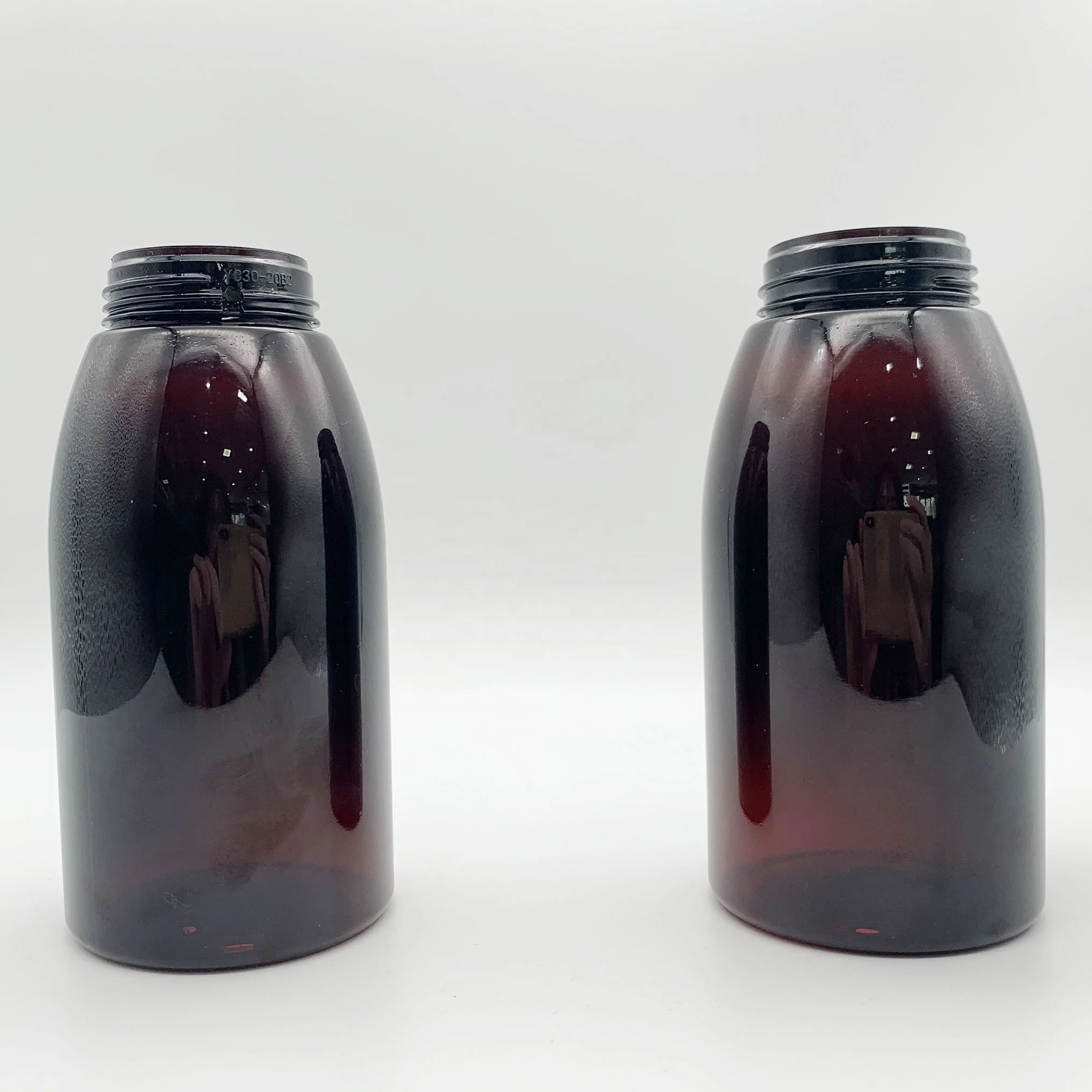 Hot Sale 8OZ Clear Amber PET Foam Dispenser Pump Bottle with Screw Cap 250ml Capacity for Facial Cleanser Shampoo Coffee Tea