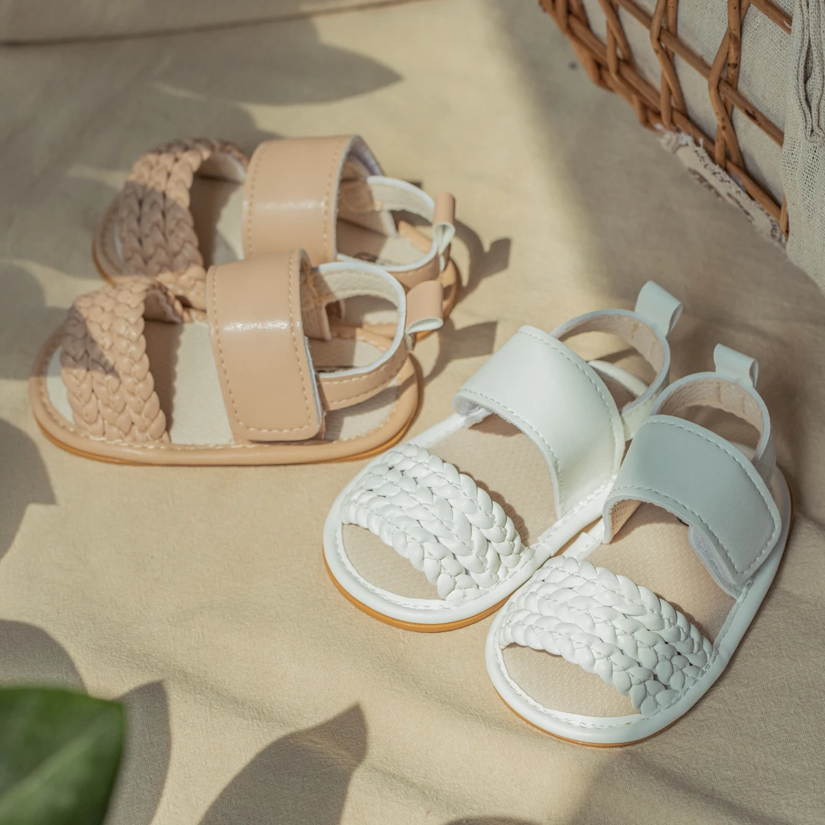 Manufacture Pu Upper Baby Slipper Sandals & Slippers Eva Sole Cozy Steps Soft Summer Baby Shoes