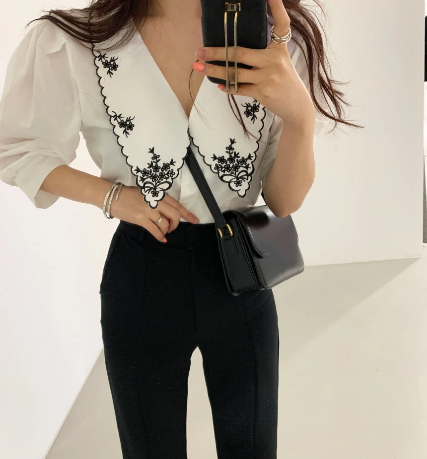 CS203 Korean Fashion Vintage Color Block Sweet Turn Down Collar Embroidery Blouse Women Stylish Blusas Tops