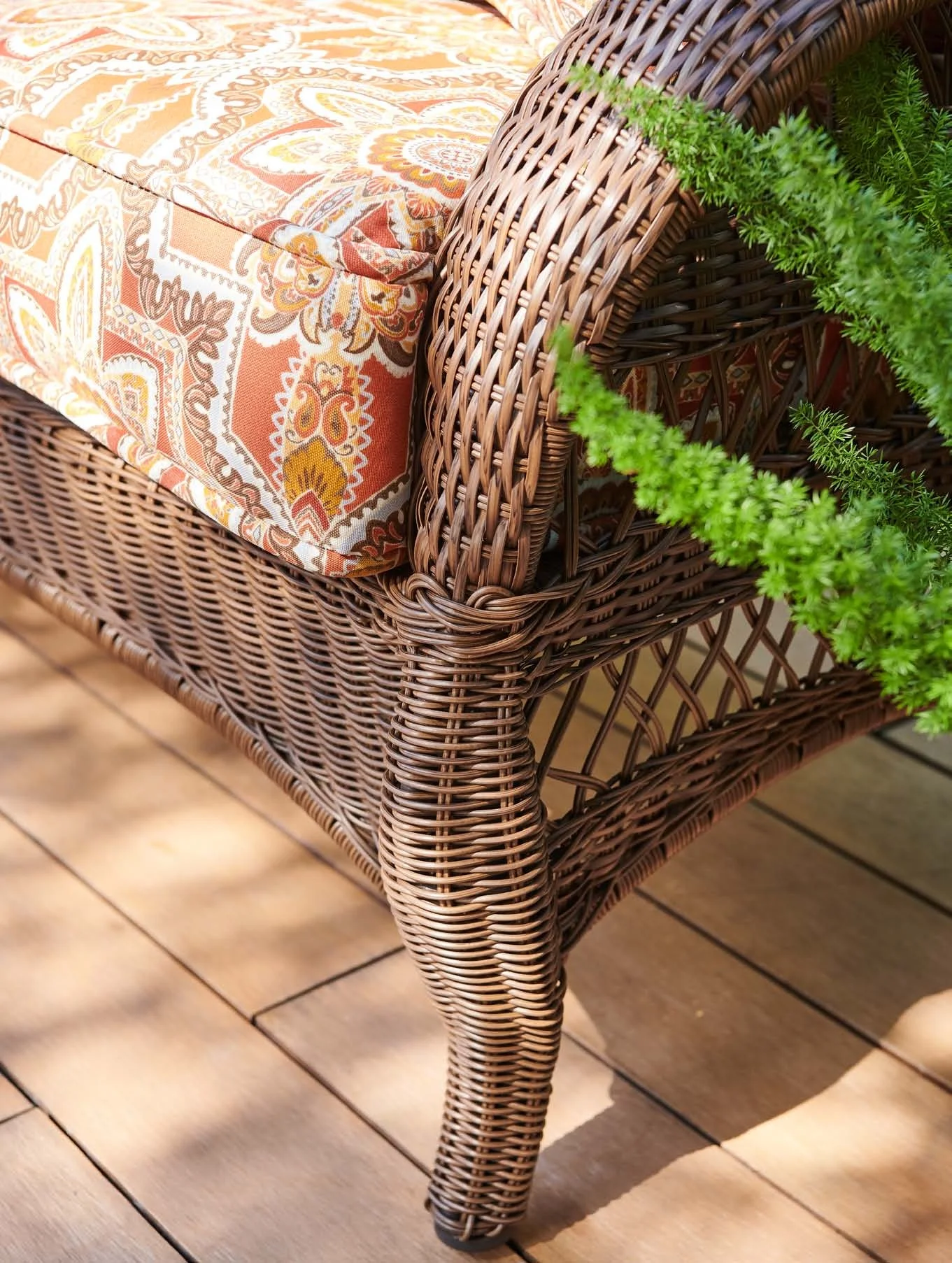 Outdoor Backyard Wicker Furniture Rattan Garden Set Table And