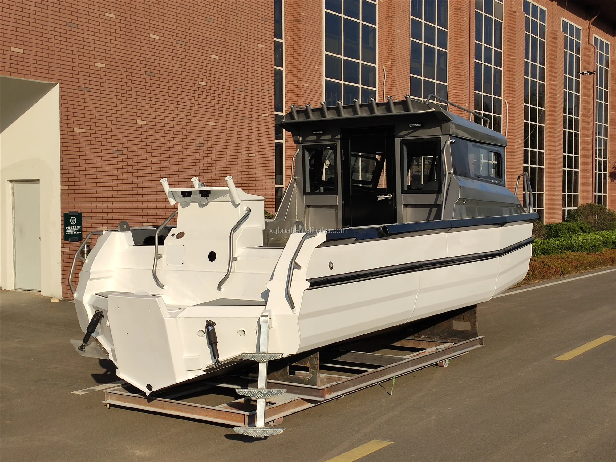 factory supply 7.5m / 25ft large space full cabin boat easy craft aluminum fishing bait boat with CE certification